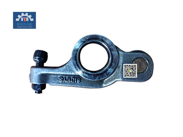 1007110B81D  进气门摇臂     Intake valve rocker arm   FAWDE J6   wxdew CA6DM2-42E3 engine