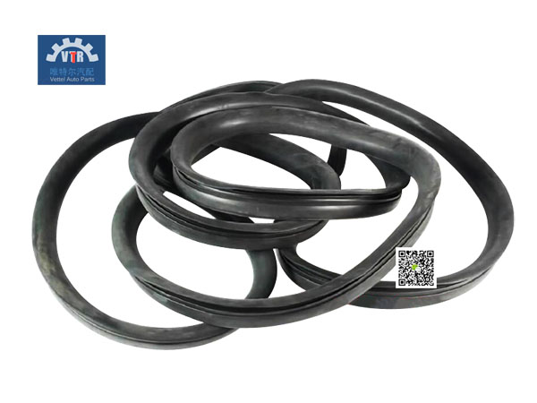 81.96121.0056  挡风玻璃密封条  Windshield seal strip  SHACMAN F2000 F3000 新M3000 X3000 X5000 驾驶室前挡风玻璃