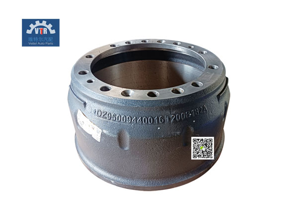 DZ9500940016 制动鼓 Brake drum SHACMAN  HANDE HDZ237  转向驱动桥 HD9t  Steering drive axle  重量：47kg
